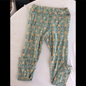 LuLaRoe leggings